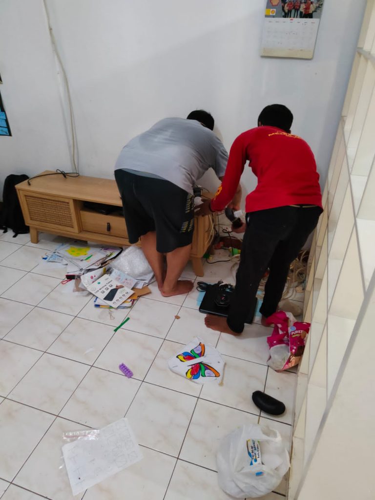 Jasa Pindah Gedung Wahid 27